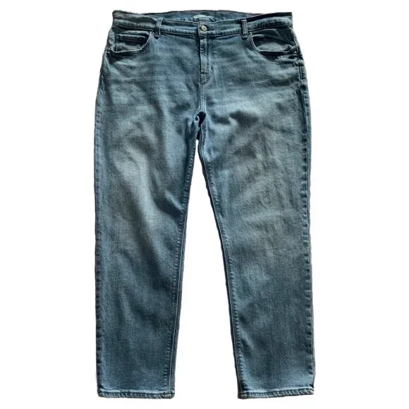 OLD NAVY Women's Clean Garcia Boyfriend Mid-Rise Straight Ankle Jeans Sz 14 - Picture 6 of 7